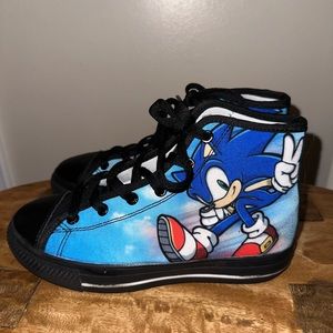 Sonic the Hedgehog High Tops Sneakers - Size 1Y